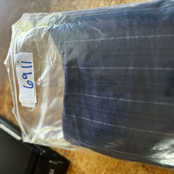 AMERICAN EAGLE Shirt Mens M Slim Fit Blue Stripe Lightweight Flannel Button Down - Picture 11 of 11